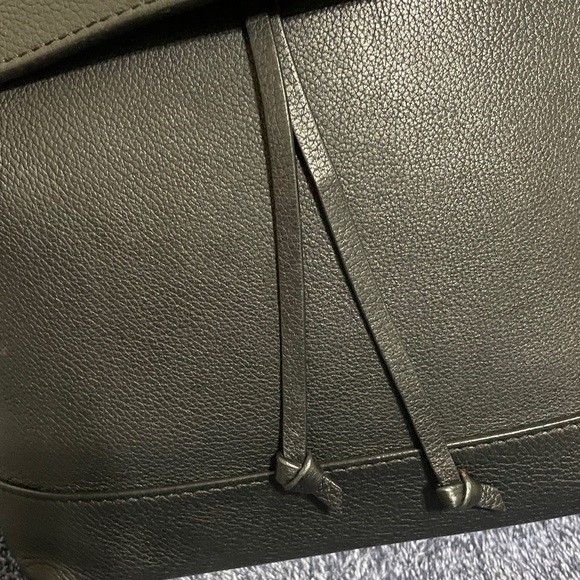 Louis Vuitton Lockme Backpack - Picture 3 of 16